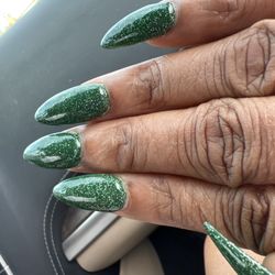 Gel nails with tips