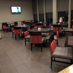 Inndigo Blue - Seating area overlooking interstate 376