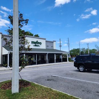 Metro Diner - American Near Me - Casselberry, Florida