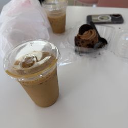 Kitty’s Kakery - Coffee and cheese cake