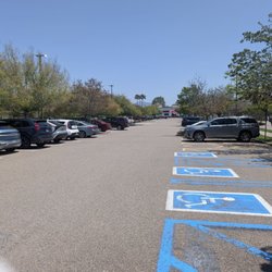 Kohl's - Plenty of parking