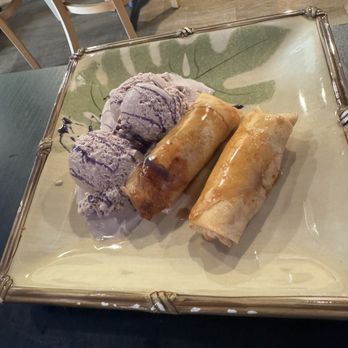Tita Flora's - Turon - Breakfast & Brunch Near Me - Independence, Ohio Tita Flora's - Turon - Breakfast & Brunch Near Me - Independence, Ohio