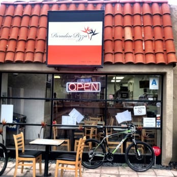 Paradise Pizza - Front door of Paradise Pizza - Pizza Near Me - Carlsbad, California Paradise Pizza - Front door of Paradise Pizza - Pizza Near Me - Carlsbad, California