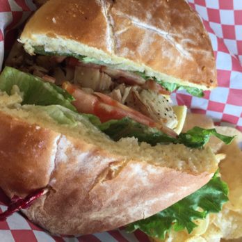Bogart's Cafe - Tuscan Chicken Sandwich - Breakfast & Brunch Near Me - Honolulu, Hawaii