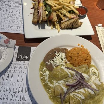 Café de la Flor - Club sandwich y enchiladas suisas - Cafeteria Near Me - Tijuana, BCN