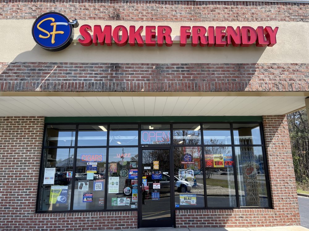 SMOKER FRIENDLY Updated October 2024 39 Photos 1927 Bragg St