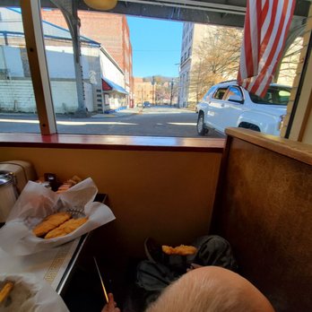 Fiddles Diner - American Near Me - Brownsville, Pennsylvania Fiddles Diner - American Near Me - Brownsville, Pennsylvania