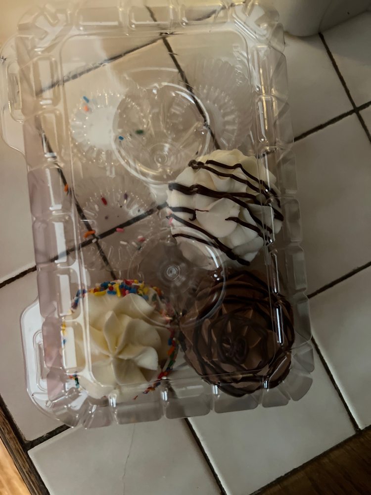 CARINA’S CAKES Updated August 2024 12 Photos & 21 Reviews 14B