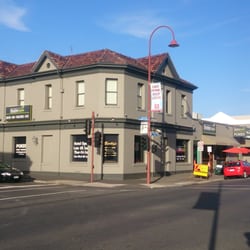 Sir Henry Barkly Hotel