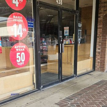 The Children's Place - it's 11:17a.m and this store still hasn't opened thier doors . So irritated. There's a couple ppl out front too #achildsplace - Child Care & Day Care Near Me - Arlington, Texas The Children's Place - it's 11:17a.m and this store still hasn't opened thier doors . So irritated. There's a couple ppl out front too #achildsplace - Child Care & Day Care Near Me - Arlington, Texas