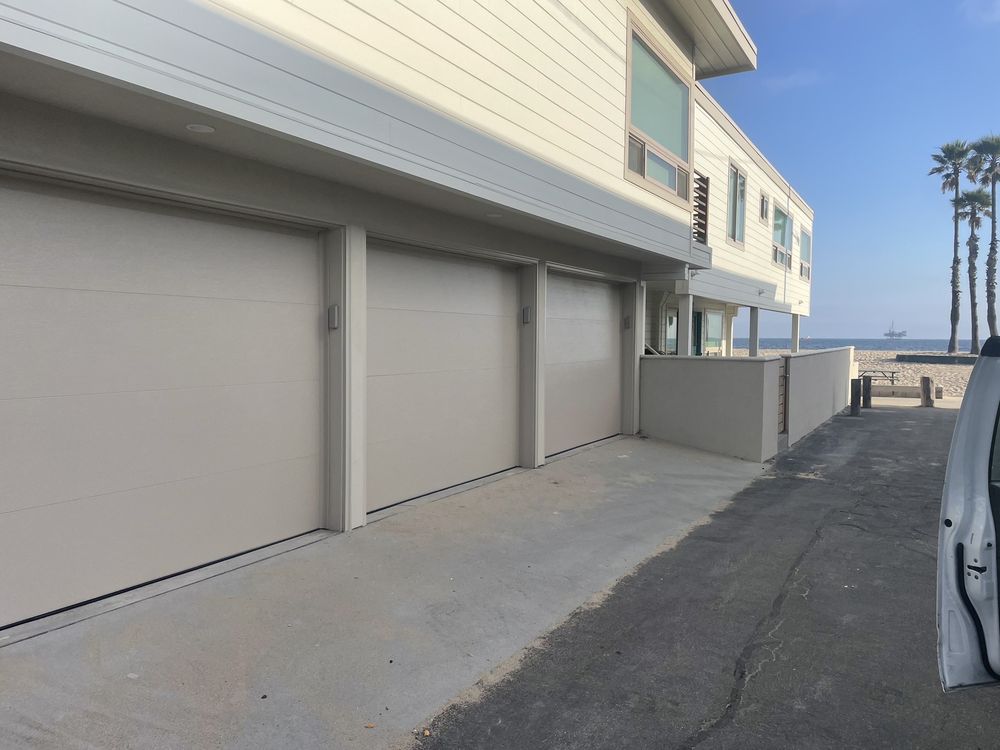 ESM Garage Doors - Garage Door Contractor in Lakewood, CA