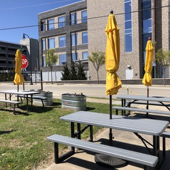 Honeygirl Meadery - Outdoor seating. It was a chilly spring day we visited but come summer the umbrellas will be needed! - Meaderies Near Me - Durham, North Carolina Honeygirl Meadery - Outdoor seating. It was a chilly spring day we visited but come summer the umbrellas will be needed! - Meaderies Near Me - Durham, North Carolina