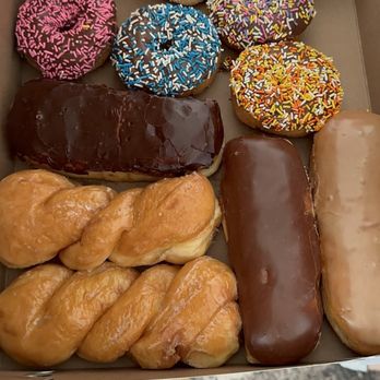 Super Star Donuts - Donuts - Donuts Near Me - Fontana, California