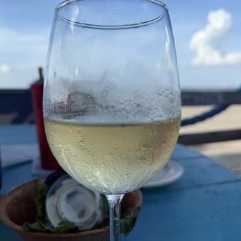 Noah's Ark Bar & Grill - Hot Mermaids House Salad - Seafood Near Me - Bacliff, Texas