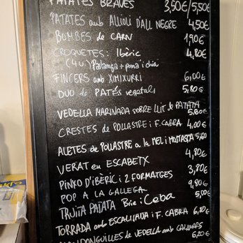 Bar del Mig - Tapas/Small Plates Near Me - Premià de Mar, B