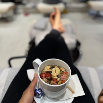 Chloe Chen Spa - Herbal tea - Nail Salons Near Me - Chicago, Illinois