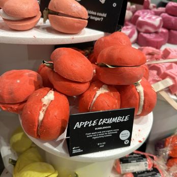 Lush Cosmetics - Cosmetics & Beauty Supply Near Me - Brandon, Florida