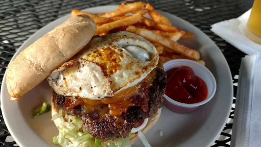 MAIN STREET TAVERN 72 Photos & 56 Reviews American (Traditional