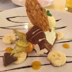 Am Sonnenhang - 5STERNE NIVEAU beim Dessert. Toblerone Mousse. Hab so etwas hervorragendes noch nie gegessene! Mit Profession und Liebe gemacht!