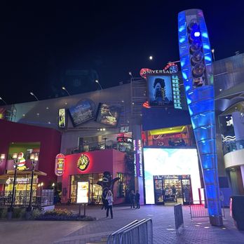 Universal City Walk - Shopping Centers Near Me - Universal City, California Universal City Walk - Shopping Centers Near Me - Universal City, California