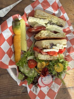 Horseradish Kitchen + Market by null