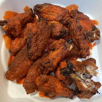 Legends Pizza - Burnt Wings - Pizza Near Me - Cupertino, California