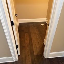 Flack's Flooring and Rugs