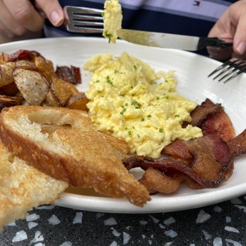 Pacific Table - Scramble eggs with bacon - Seafood Near Me - Irving, Texas Pacific Table - Scramble eggs with bacon - Seafood Near Me - Irving, Texas