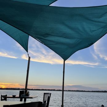 Old Man Frank's - Sunset - Dive Bars Near Me - Winter Haven, Florida Old Man Frank's - Sunset - Dive Bars Near Me - Winter Haven, Florida