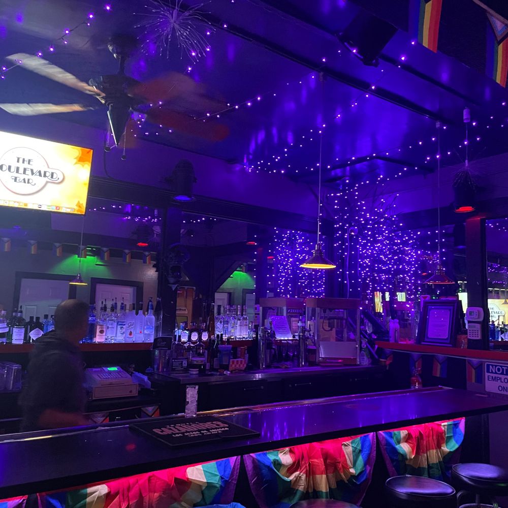 The Boulevard - Dark & cozy inside. - Gay Bars Near Me - Pasadena, California