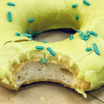 Bear Donut - Pistachio mochi - Donuts Near Me - New York, New York