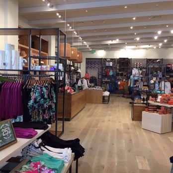 Tommy Bahama - Seafood Near Me - Plano, Texas