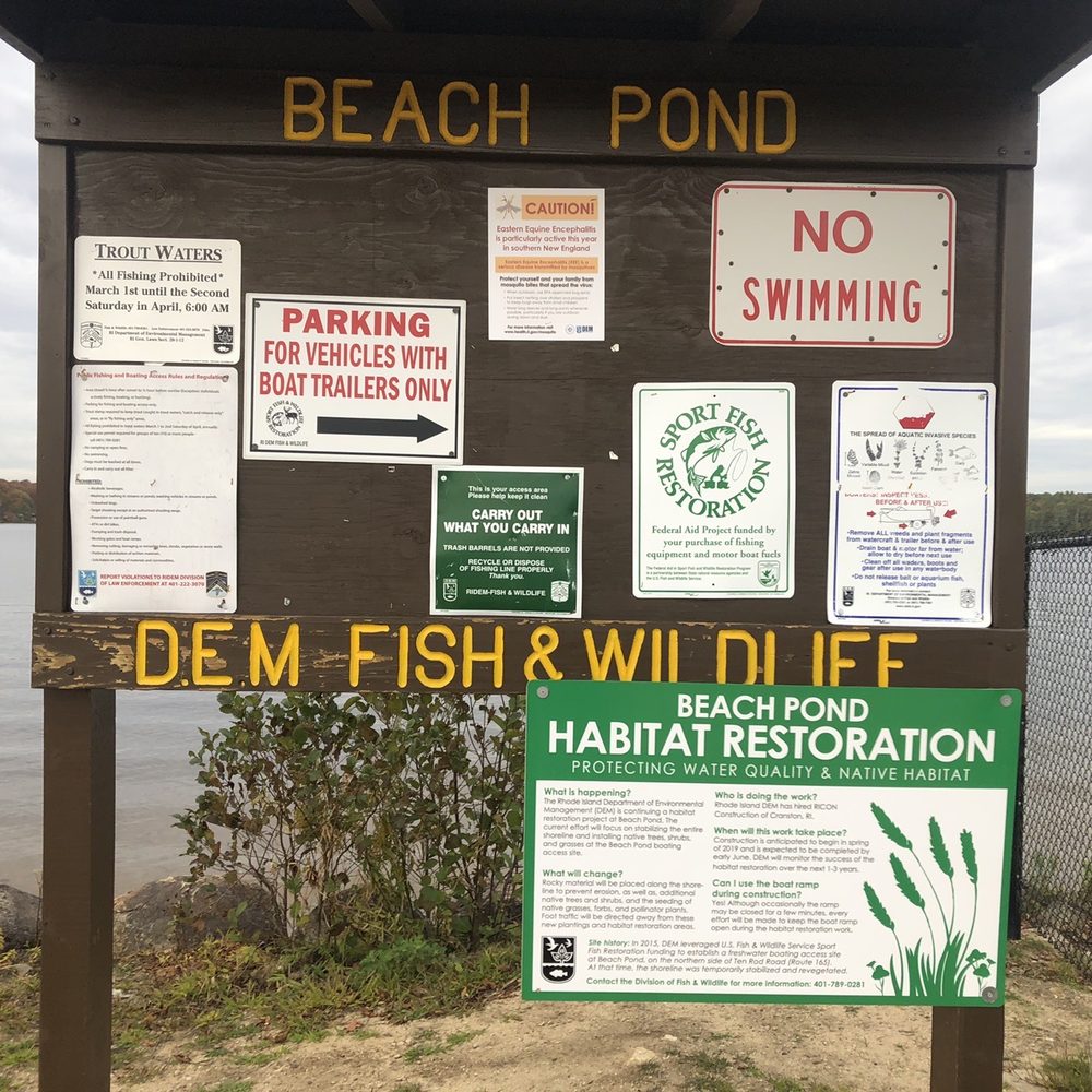 Arcadia Beach Pond - Beaches Near Me - Exeter, Rhode Island