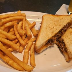 Yonkers Brewing Co. - Short Rib Grilled Cheese