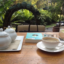 Afternoon coffee! Afternoon coffee!
