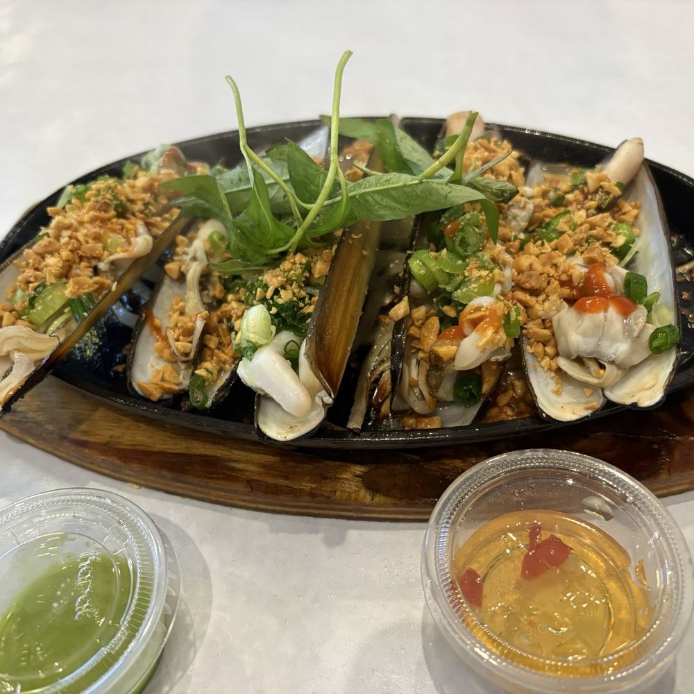Oc A Chay - Razor clams really good - Vietnamese Near Me - San Gabriel, California Oc A Chay - Razor clams really good - Vietnamese Near Me - San Gabriel, California