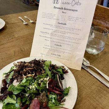 Three Cats - Mushroom Salad - fresh and perfectly dressed. Delicious! - New American Near Me - Clawson, Michigan