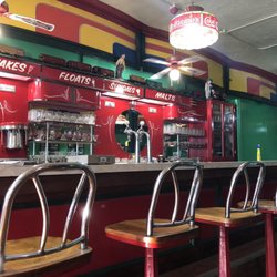 Main Street Ice Cream Station