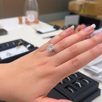VVS Jewelry - Jewelry Near Me - San Jose, California VVS Jewelry - Jewelry Near Me - San Jose, California