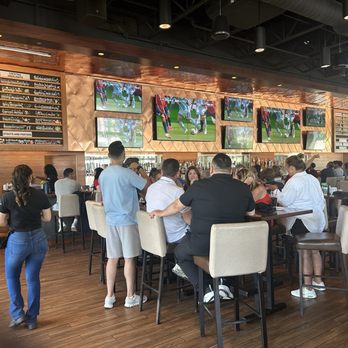 City Works - Look at ALL those TVs! - American Near Me - Vernon Hills, Illinois City Works - Look at ALL those TVs! - American Near Me - Vernon Hills, Illinois
