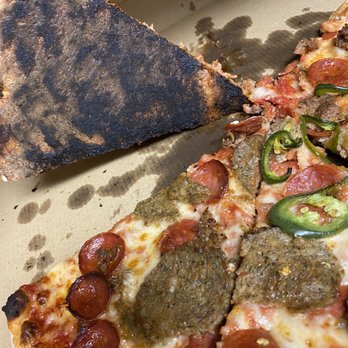 Corner Pizza - Blackened crust, greasy and inconsistent - Wine Bars Near Me - Carlsbad, California Corner Pizza - Blackened crust, greasy and inconsistent - Wine Bars Near Me - Carlsbad, California