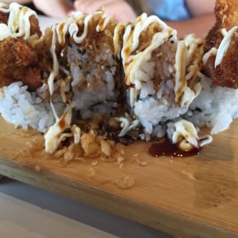 Tsuru Sushi - Japanese Near Me - Albany Creek, QLD