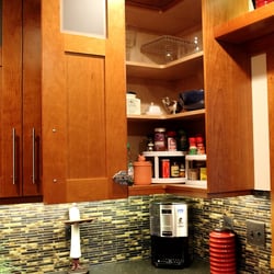Cascade Kitchens - Corner cabinet with no wasted space.