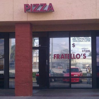 Fratello's Pizza - the front of the restaurant - Pizza Near Me - Winter Park, Florida