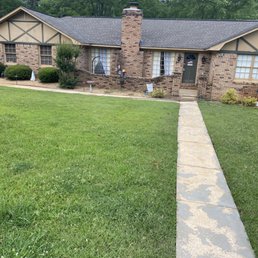 Exterior photo of Hurricane Landscaping - Cottondale, Alabama Exterior photo of Hurricane Landscaping - Cottondale, Alabama