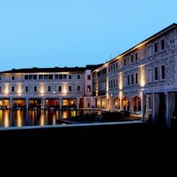 Terme di Saturnia - The Hotel overlooking the thermal spring
