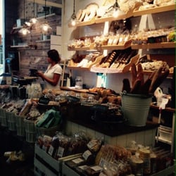 Pandelino - Es tendencia la "Cafetería - Panadería - Colmado Gourmet" con ese toque moderno vintage tan atractivo.
