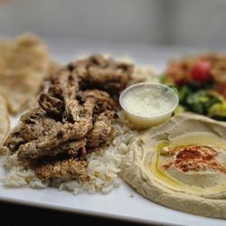 Chicken shawarma plate.