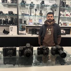 Unique Photo Philadelphia - Brandon and the Fuji X and GFX lineup.