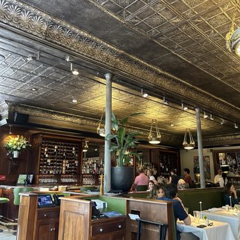 LINDEY’S - Updated July 2024 - 1503 Photos & 997 Reviews - 169 E Beck